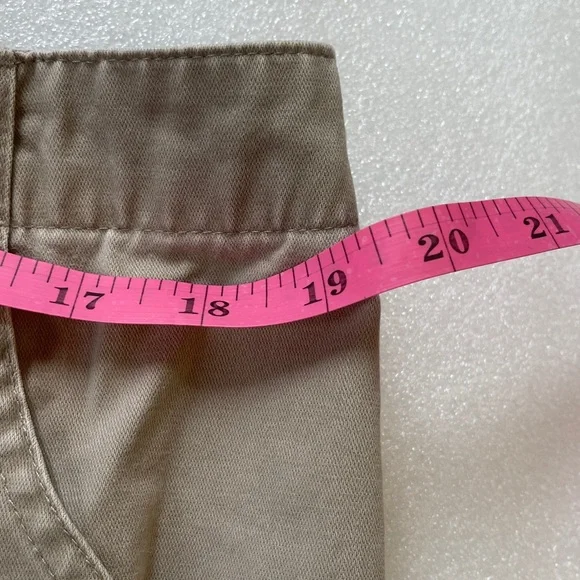 St. John's Bay Women’s Cargo Pants SZ 18W EUC - Picture 8 of 8